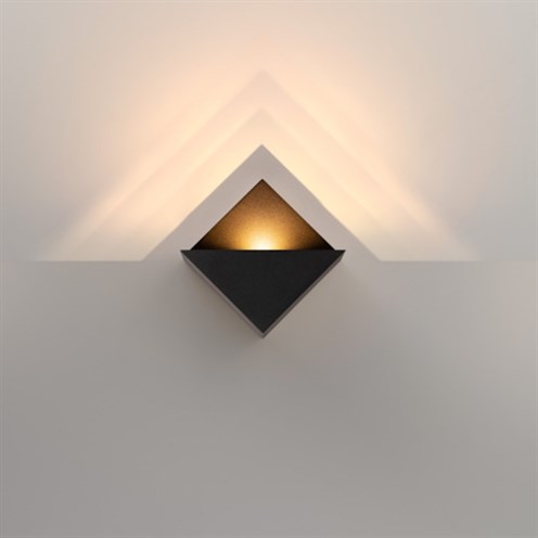 Modular+Impulse Square Wall 1x LED 3.8/5.5W 351/471lm 350/500mA 2700K CRI>90, IP44, seinavalgusti, must, liiteseadmeta